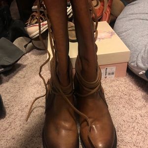Freebird Cash Boots size 8